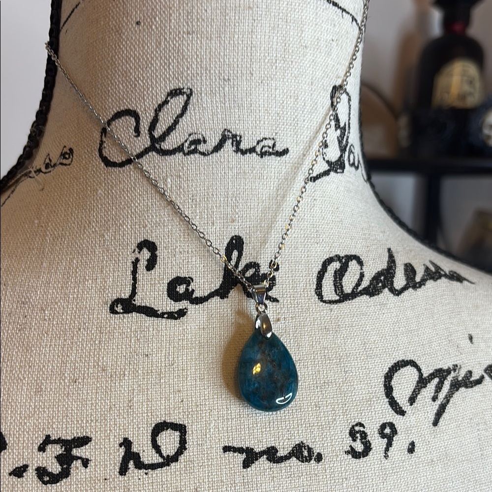 Blue Apitite Pendant Necklice